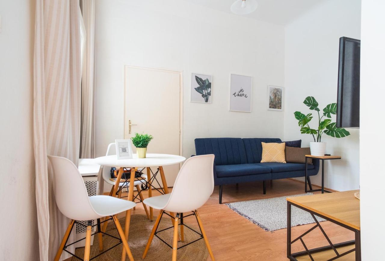 شقة Very Central 1-Br Apt With Patio بودابست المظهر الخارجي الصورة